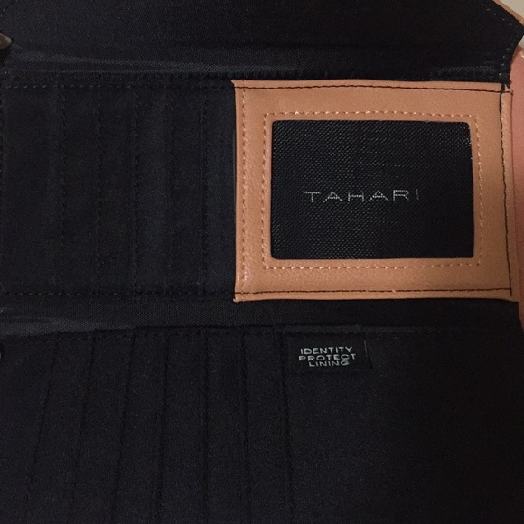 TAHARI WALLET - Picture 4 of 7